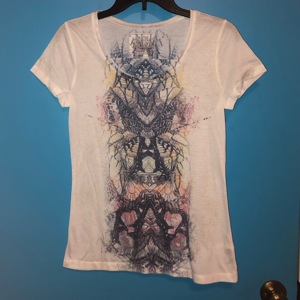 NWOT Mudd Graphic Butterfly Wing Tee